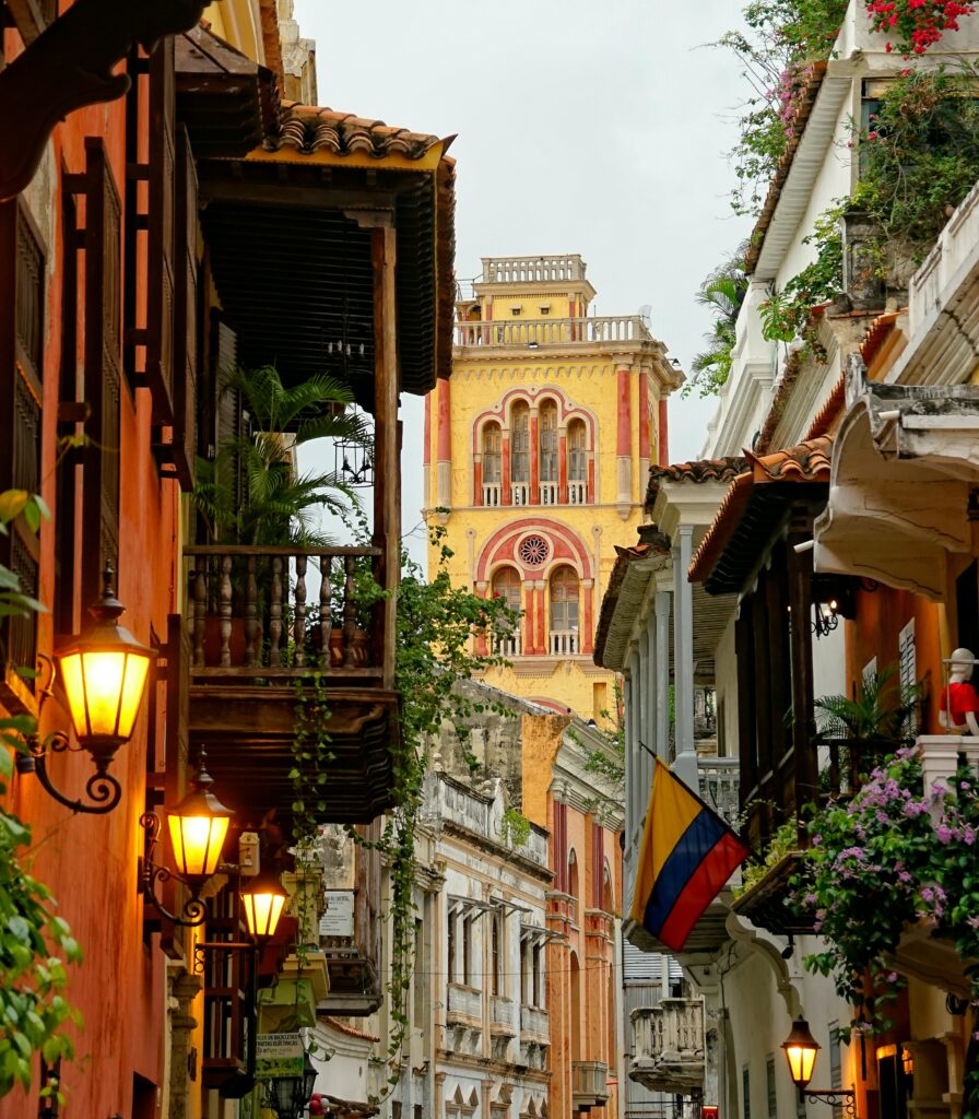 Medellin Must See: A photo of a beautiful, colorful city street